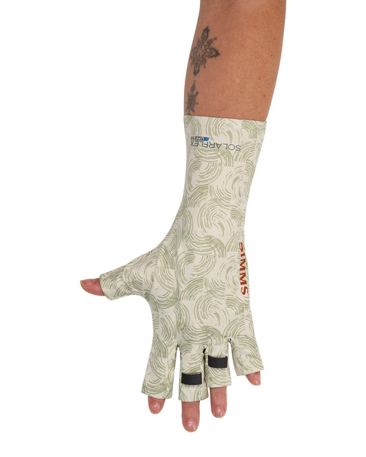 Simms SolarFlex SunGlove in Pale Pine